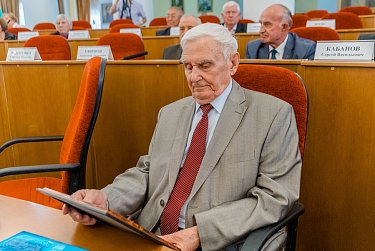 Сергей Грачев: «Совет старейшин оказывает реальную помощь органам государственной власти»